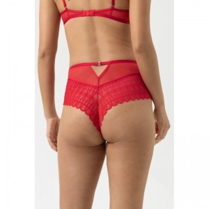 Captivating - Tailleslip 874 red carpet
