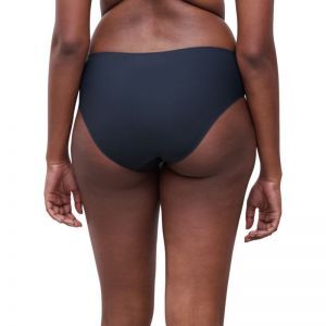 Intrigue Full brief 013 Sailing blu